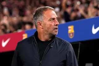 فليك: علينا تقبل الهزيمة أمام ريال مدريد.. وبرشلونة لا يزال في الصدارة 26 أكتوبر 2026 10:16 ص